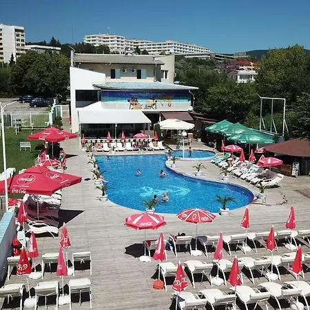 酒店 Комплекс Фуего 旧扎戈拉
